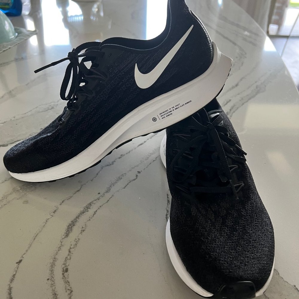 Nike Women's Air Zoom Pegasus 36 TB Running Shoe, BV1777-004 Size 11